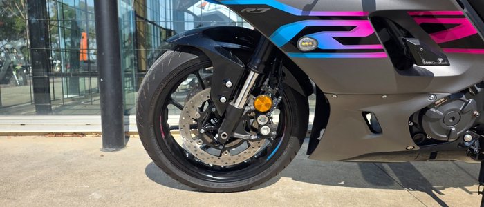 2024 Yamaha YZF-R7LA BLACK