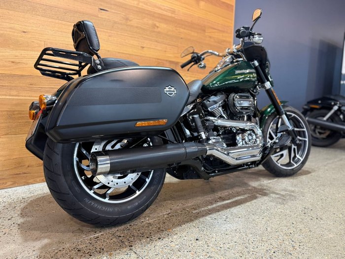 2019 Harley-davidson FLSB SPORT GLIDE Green