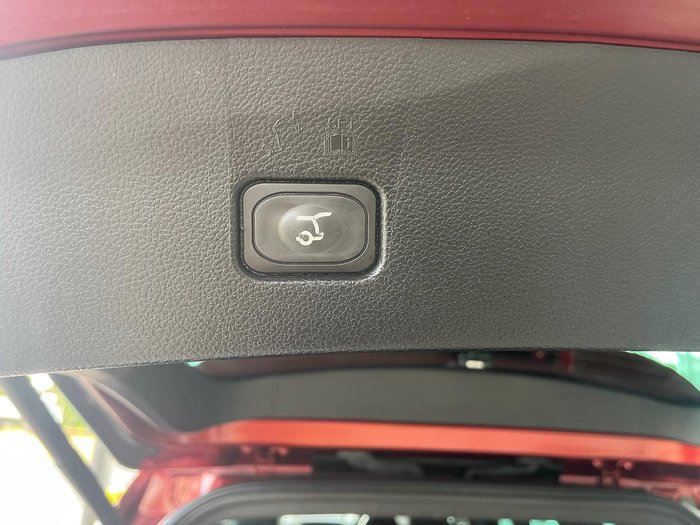 2021 Ford Everest Titanium