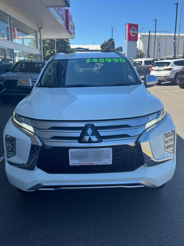 2022 Mitsubishi Pajero Sport GLS