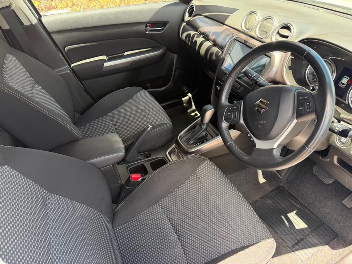 2022 Suzuki Vitara Vitara