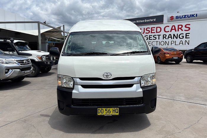 2018 Toyota Hiace Commuter