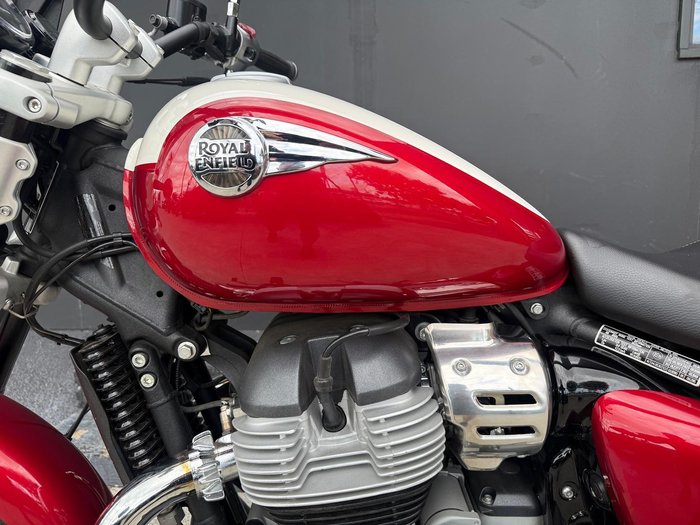 2024 Royal Enfield Super Meteor 650 Meteor Red