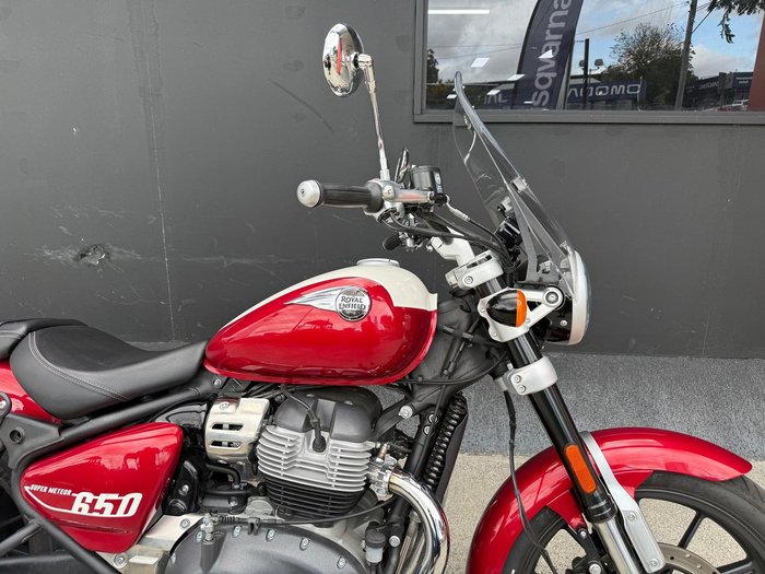 2024 Royal Enfield Super Meteor 650 Meteor Red