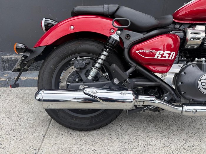 2024 Royal Enfield Super Meteor 650 Meteor Red