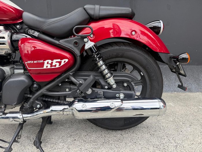 2024 Royal Enfield Super Meteor 650 Meteor Red