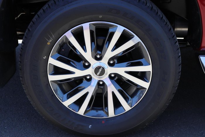 2025 Isuzu D-MAX LS-U