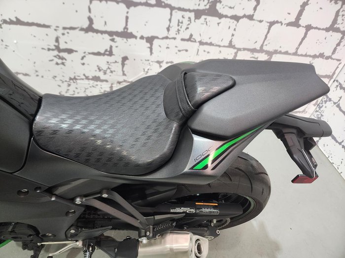2022 Kawasaki Z1000 ABS Z Grey