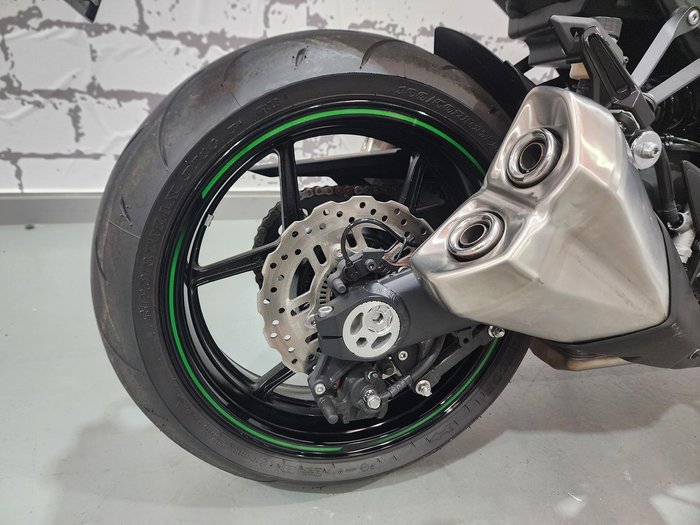 2022 Kawasaki Z1000 ABS Z Grey