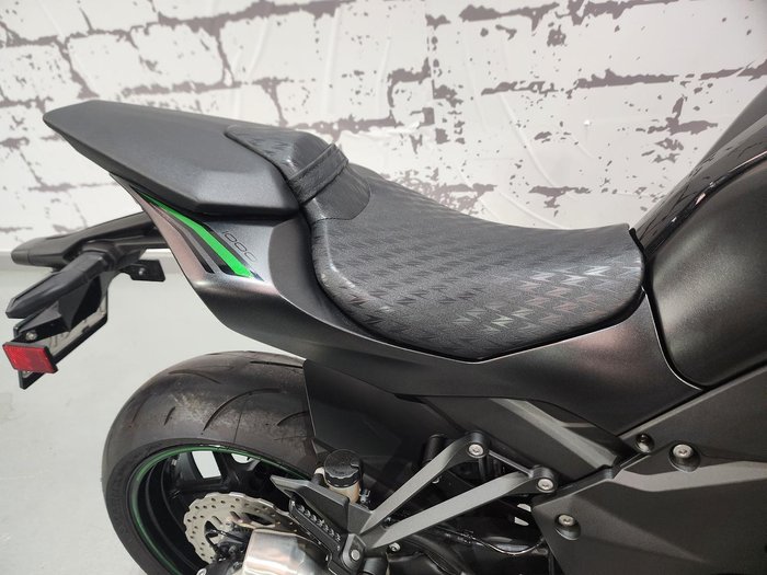 2022 Kawasaki Z1000 ABS Z Grey