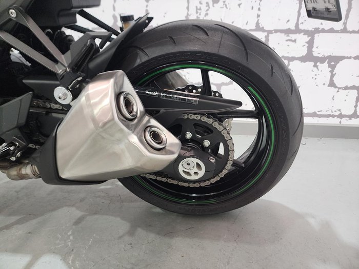 2022 Kawasaki Z1000 ABS Z Grey