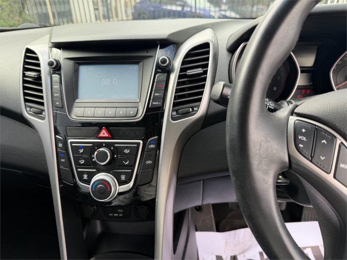 2015 HYUNDAI i30 ACTIVE X