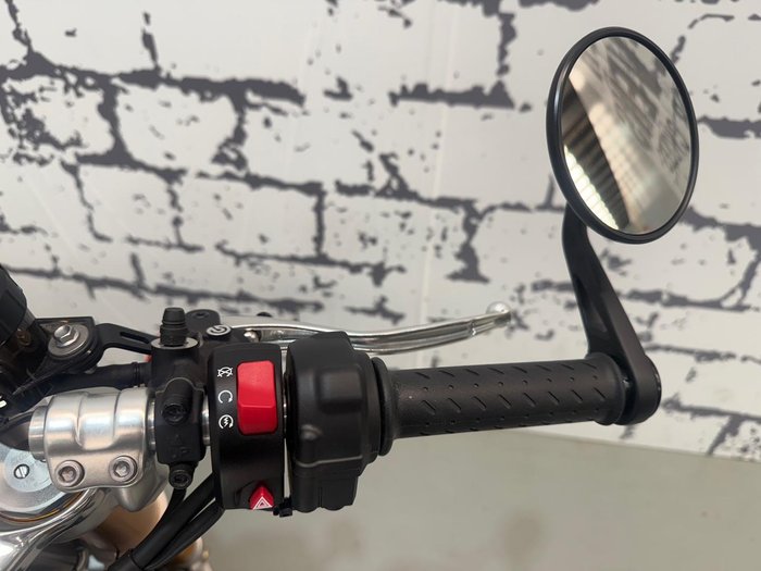 2023 Triumph Thruxton RS Chrome Edition Thruxton