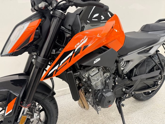 2024 Ktm 790 DUKE Orange