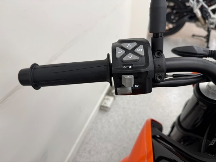 2024 Ktm 790 DUKE Orange