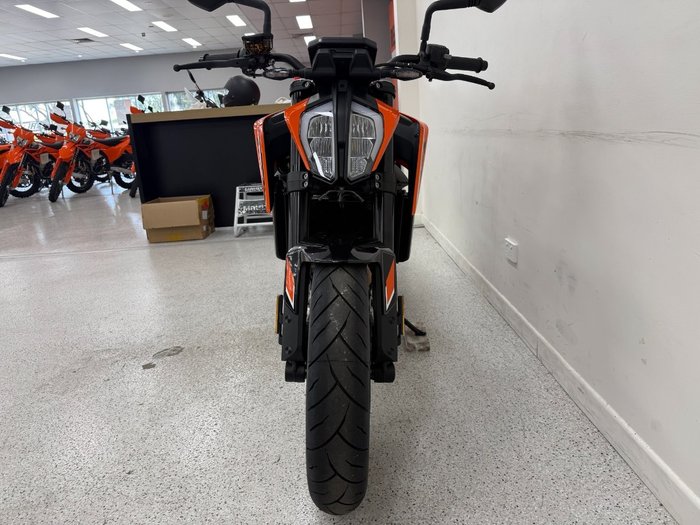 2024 Ktm 790 DUKE Orange