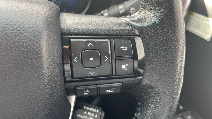 2019 Toyota Hilux SR5