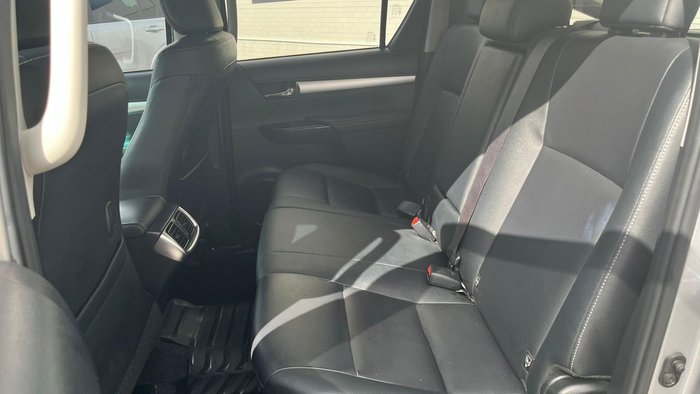 2019 Toyota Hilux SR5