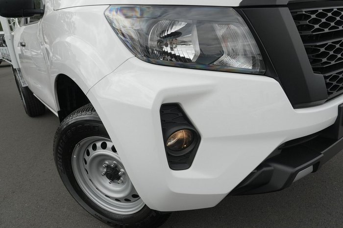 2022 Nissan Navara SL