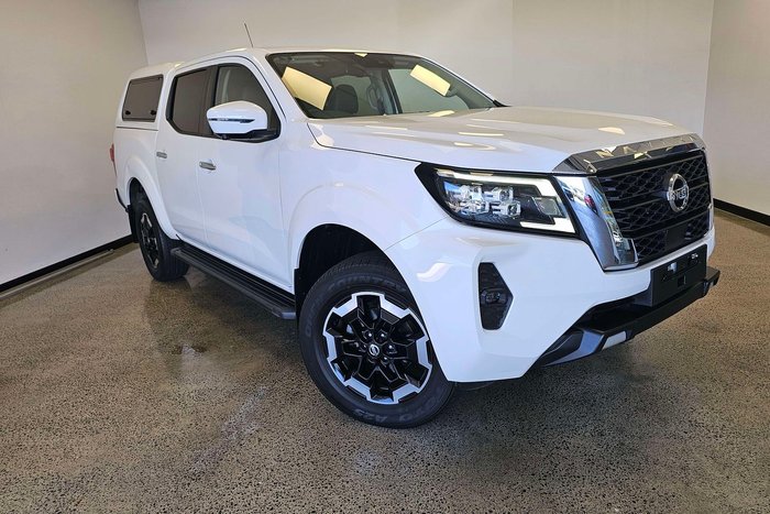 2023 Nissan Navara