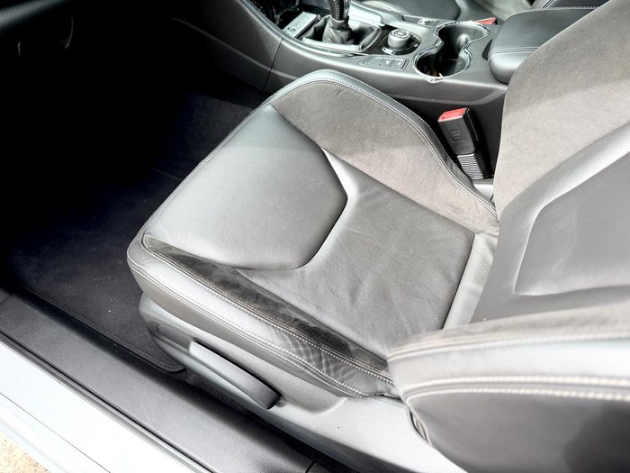 2014 Holden Special Vehicles Maloo R8 GEN-F MY14 Heron White