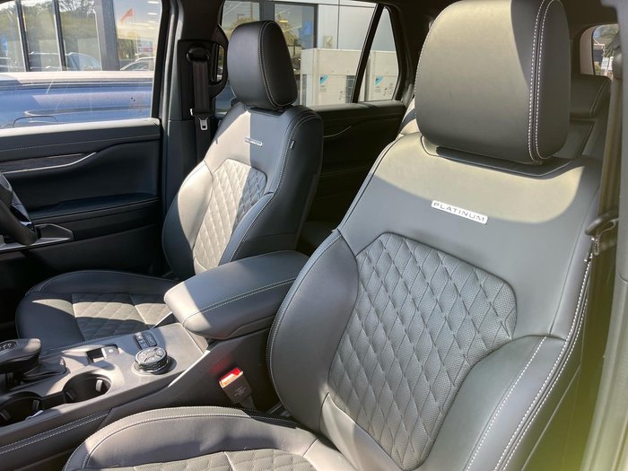 2025 Ford Everest Platinum