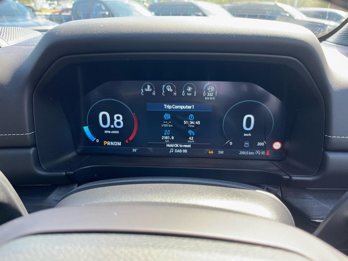 2025 Ford Everest Platinum