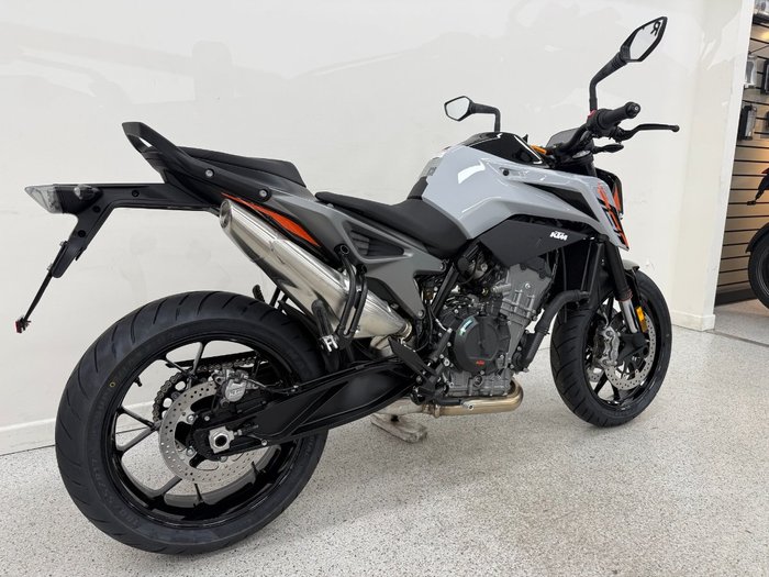 2024 Ktm 790 DUKE grey
