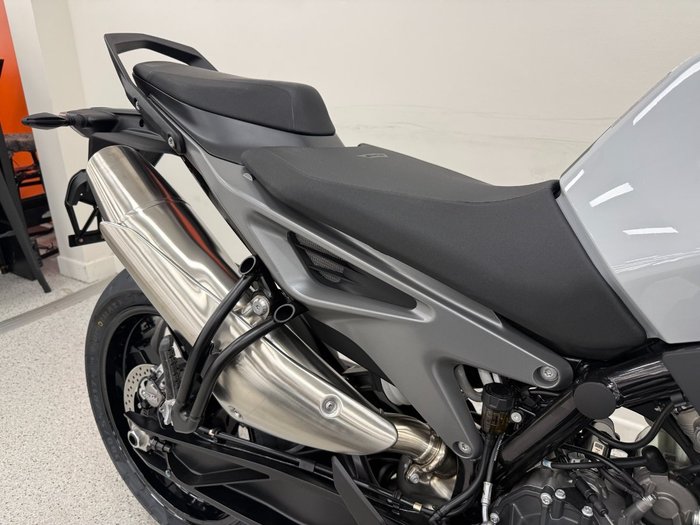 2024 Ktm 790 DUKE grey