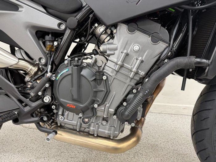 2024 Ktm 790 DUKE grey