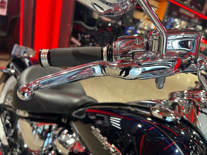 2020 Harley-Davidson Deluxe 107 (FLDE) Softail Blue