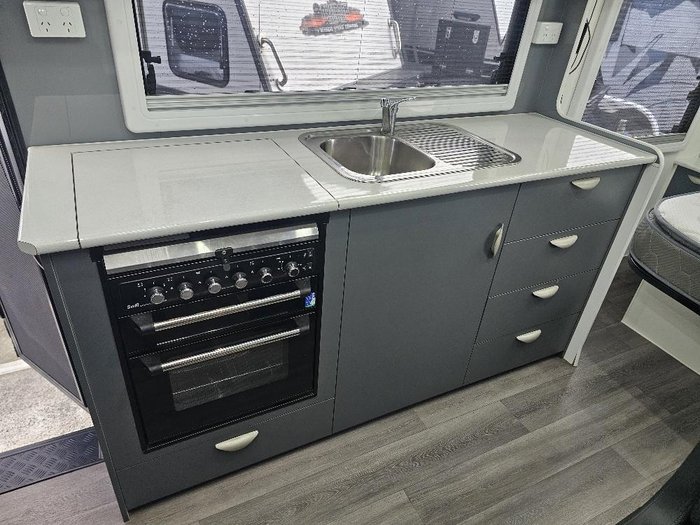 2021 Sunseeker Mirage Sport