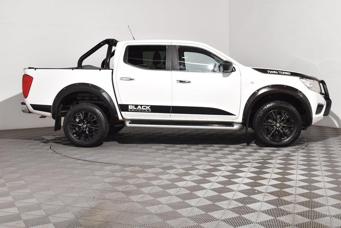 2018 Nissan Navara ST Black Edition