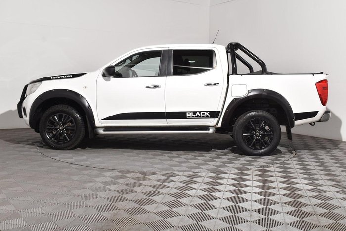 2018 Nissan Navara ST Black Edition