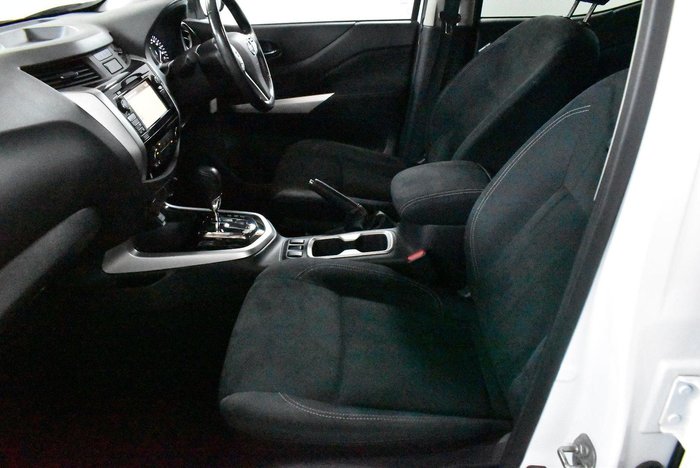 2018 Nissan Navara ST Black Edition