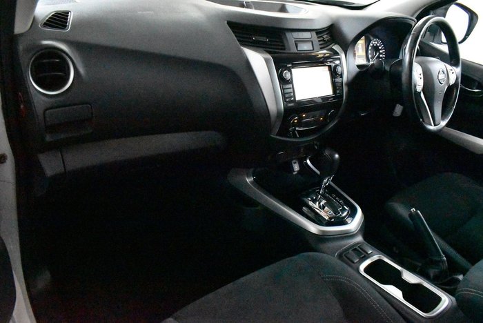 2018 Nissan Navara ST Black Edition