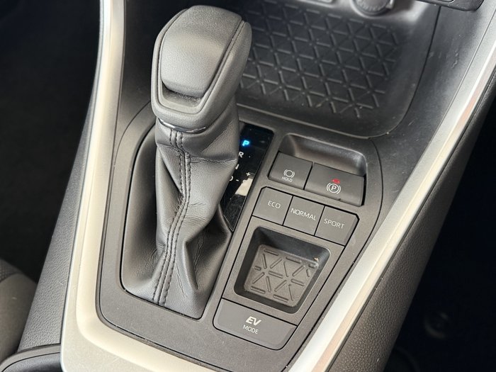 2022 Toyota RAV4 GX (2WD)