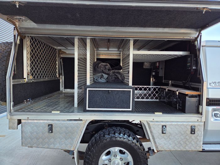 2015 Toyota Landcruiser GXL