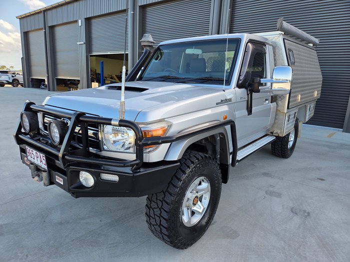 2015 Toyota Landcruiser GXL