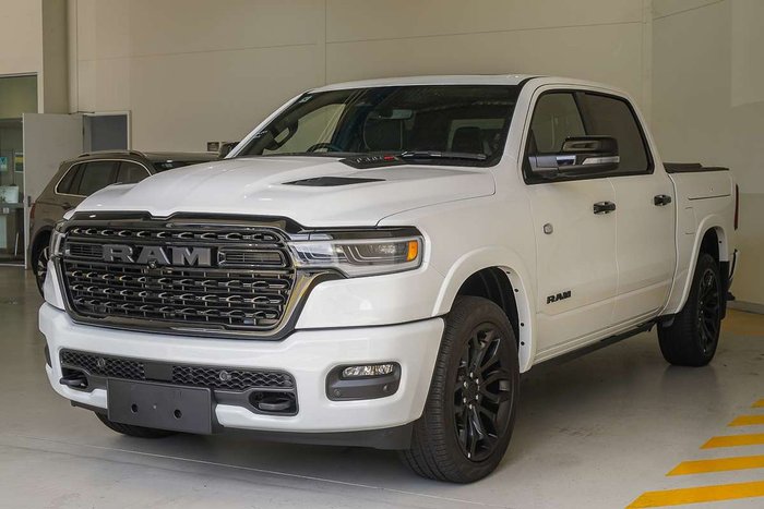 2025 RAM 1500 Limited Hurricane HO RamBox