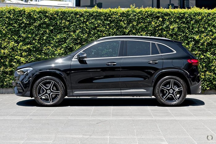 2024 Mercedes-Benz GLA-Class GLA200