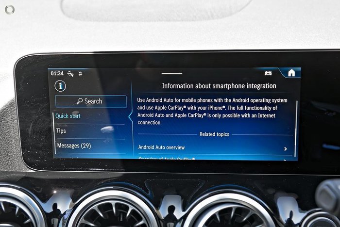 2024 Mercedes-Benz GLA-Class GLA200