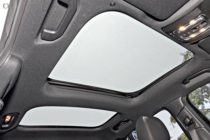 2024 Mercedes-Benz GLA-Class GLA200