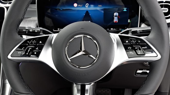 2025 Mercedes-Benz GLC-Class GLC350 e