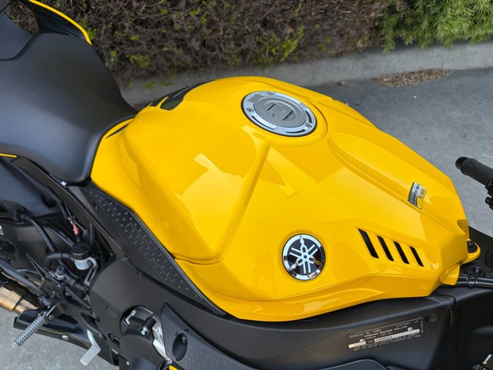 2016 Yamaha YZF-R1 SP 60TH ANNIVERSARY Yellow