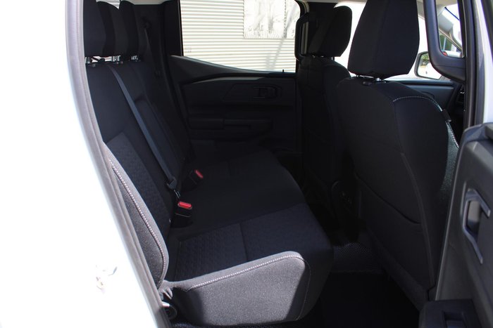 2025 Mitsubishi Triton GLX+