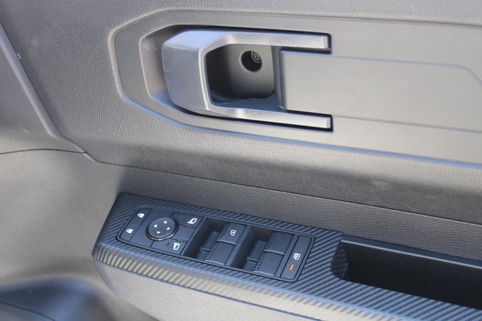 2025 Mitsubishi Triton GLX+