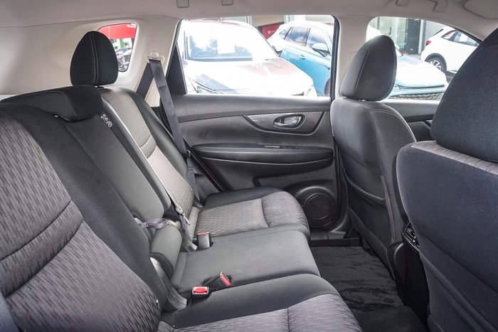 2019 Nissan X-TRAIL ST