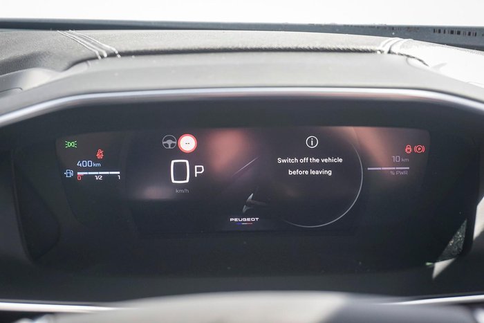 2025 Peugeot 2008 GT Hybrid