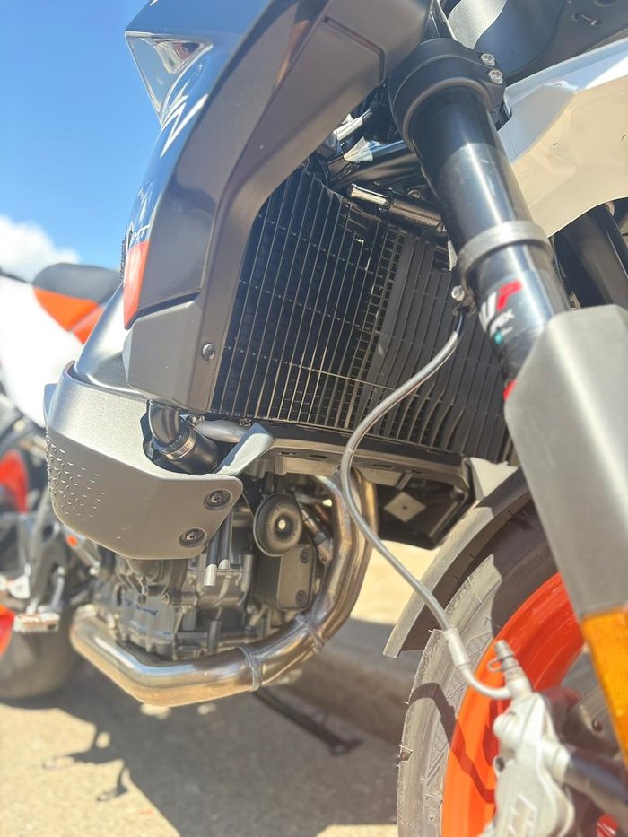 2023 KTM 890 SMT